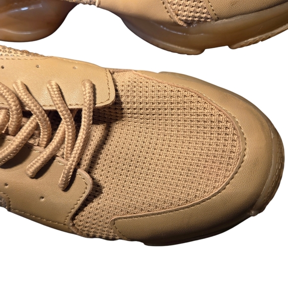 STEVE MADDEN VANCE Nude Blush Low-top Sneakers Rhinestones Women size 9M - Picture 7 of 13